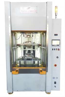 2000 kg de poids de l'appareil Machine de soudage en plastique à refroidissement par eau pour applications industrielles