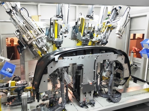 Machine de perçage à ultrasons fiable pour pare-chocs avant et arrière de différents modèles