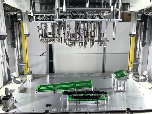 Équipement de soudage à rivets chauds 220V pour pièces en plastique à la sortie d'air du véhicule