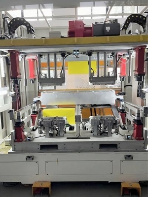 380V machine de revêtement de presse à chaud sur le panneau de porte automobile médaillon partie de stratification avec doux
