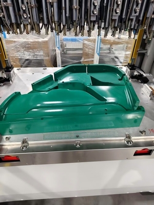 Machines de soudage à piqûre thermique pour panneau de porte de véhicule