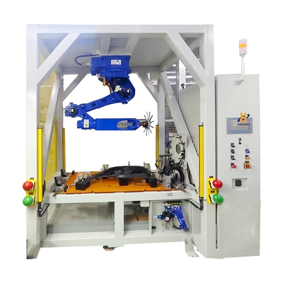 Alimentation de clips précise par robot à 6 axes pour l'assemblage de panneaux de porte automobiles
