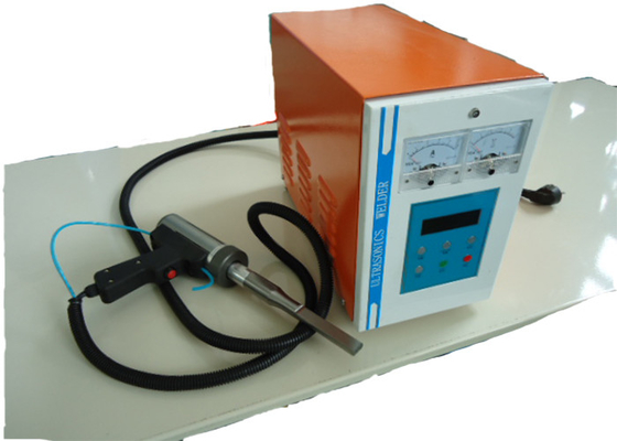 Soudeuse en plastique ultrasonique en plastique ultrasonique portative de la machine de soudure de PLC 500W