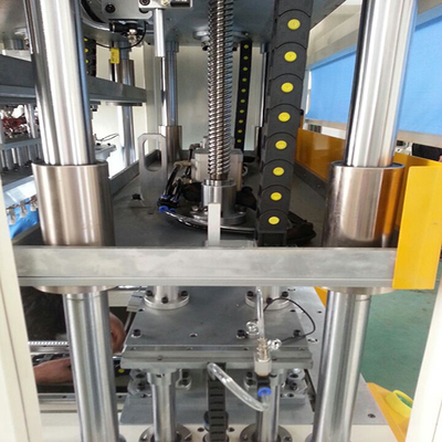Jalonnement de rivetage chaud de la chaleur de PPS 220V de machine de soudure de doubles stations
